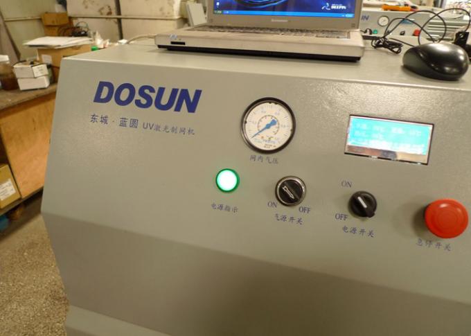 Μπλε περιστροφική UV μηχανή χάραξης λέιζερ, υφαντικό Engraver λέιζερ DPI 360/720 3